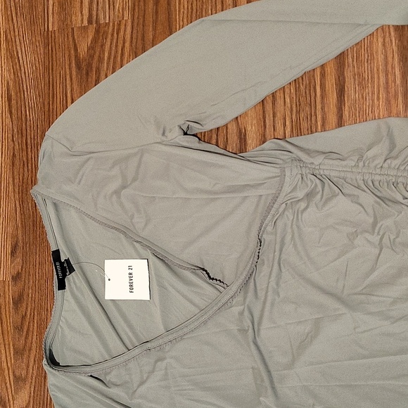 Forever 21 Ladies Tunic Dress,  Ladies Size XL,  Long Sleeve Dress Tunic - Picture 3 of 7